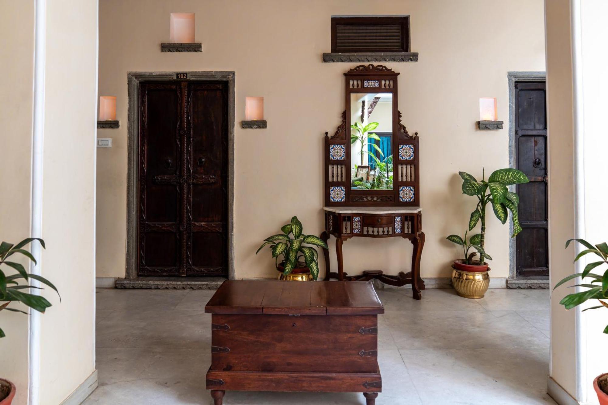 Hotel Udaigarh - Udaipur Exterior foto